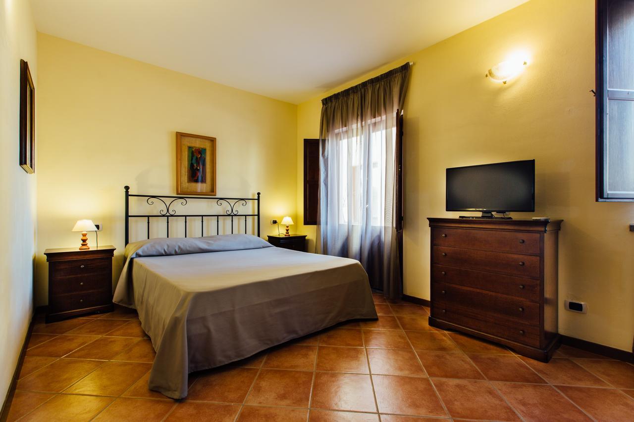 Borgo Venecca Aparthotel ฟอนเตบลันดา ภายนอก รูปภาพ
