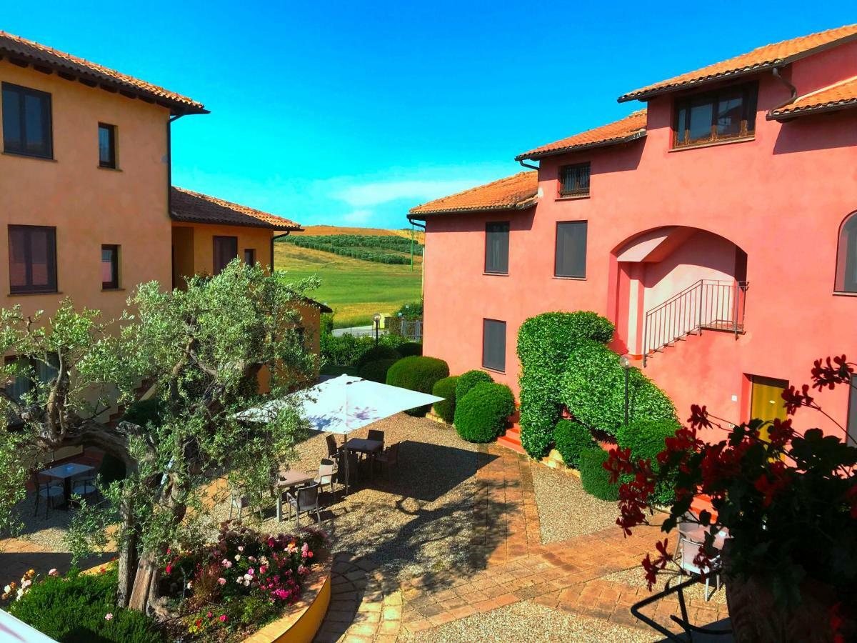 Borgo Venecca Aparthotel ฟอนเตบลันดา ภายนอก รูปภาพ