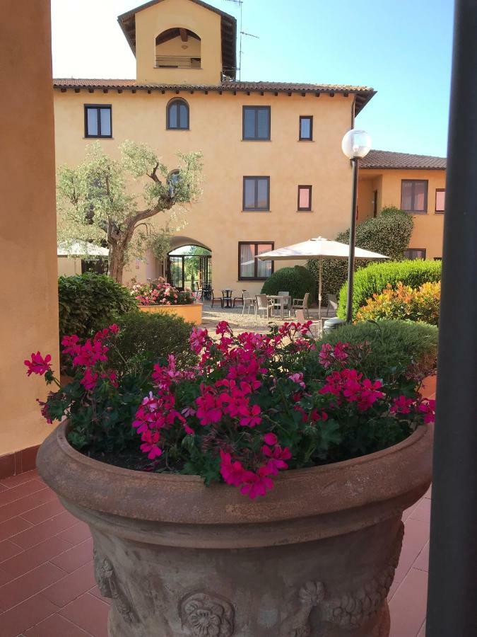 Borgo Venecca Aparthotel ฟอนเตบลันดา ภายนอก รูปภาพ